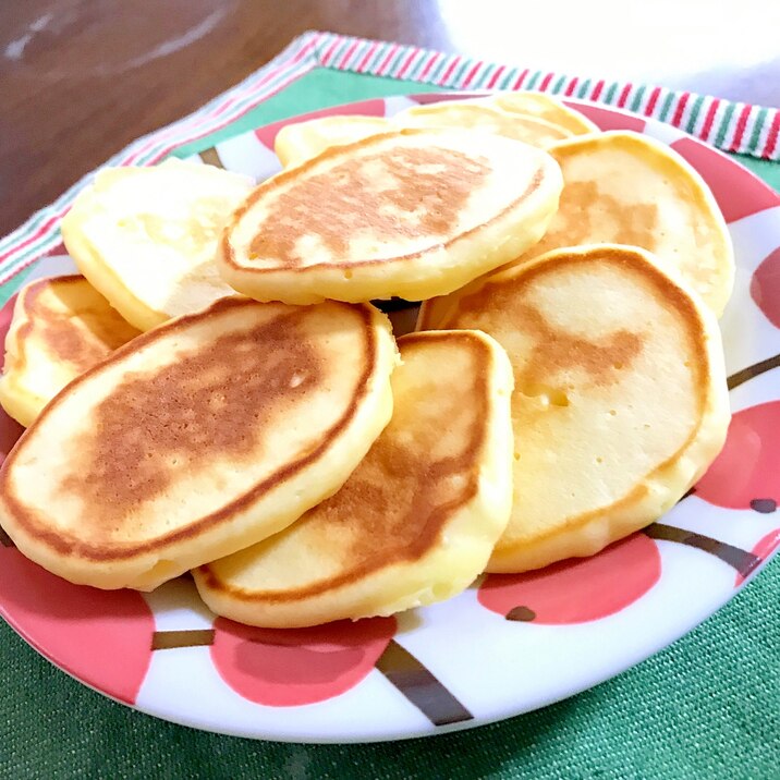 水きりヨーグルトで☆米粉のプチパンケーキ